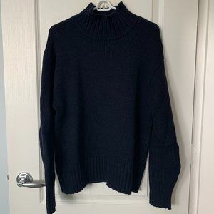 JW Anderson x Uniqlo Turtleneck Sweater in Navy (Size M)